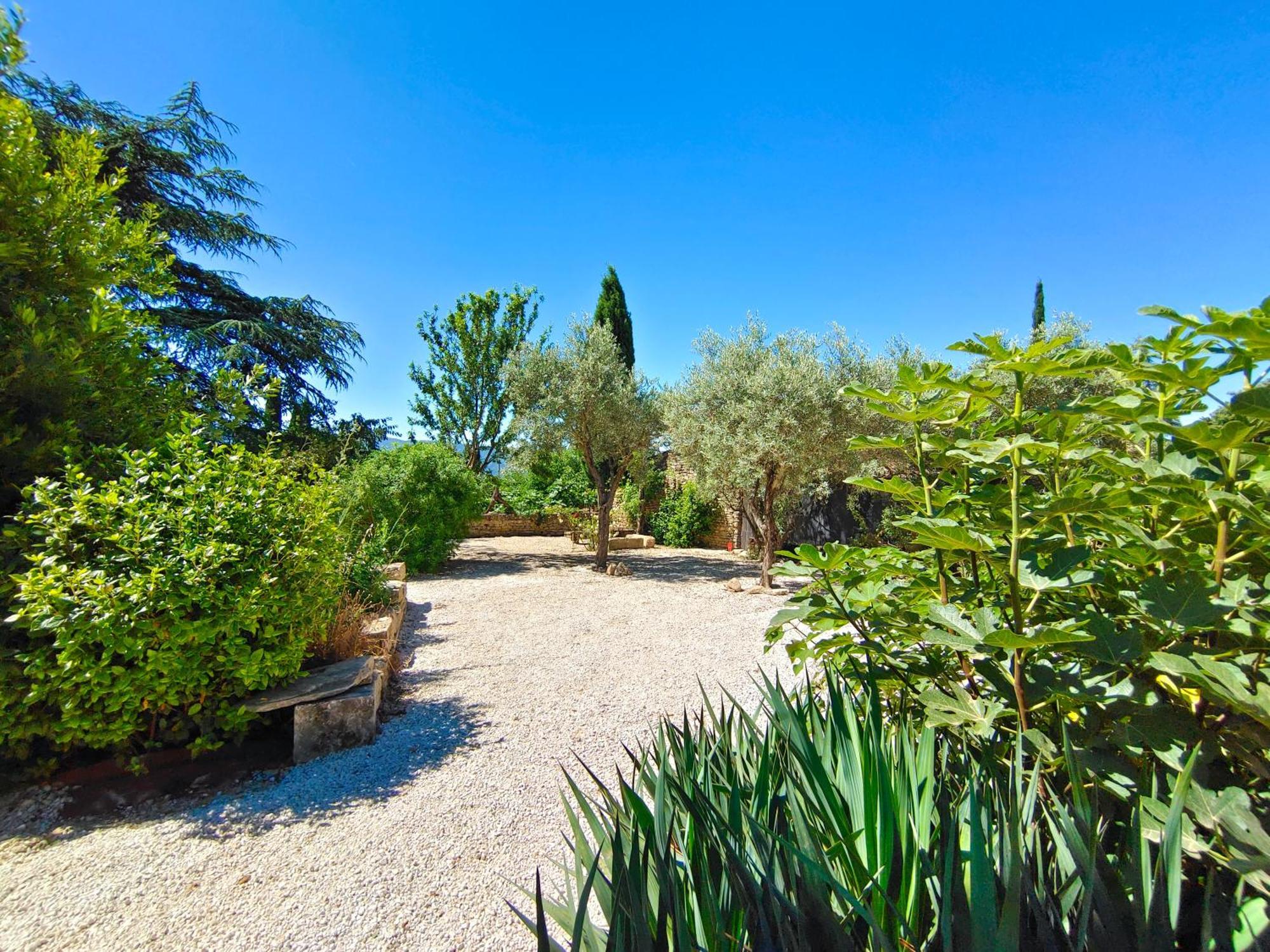 Rue Du Chateau A Cabrieres D'Avignon Cabrieres-d'Avignon Exterior foto