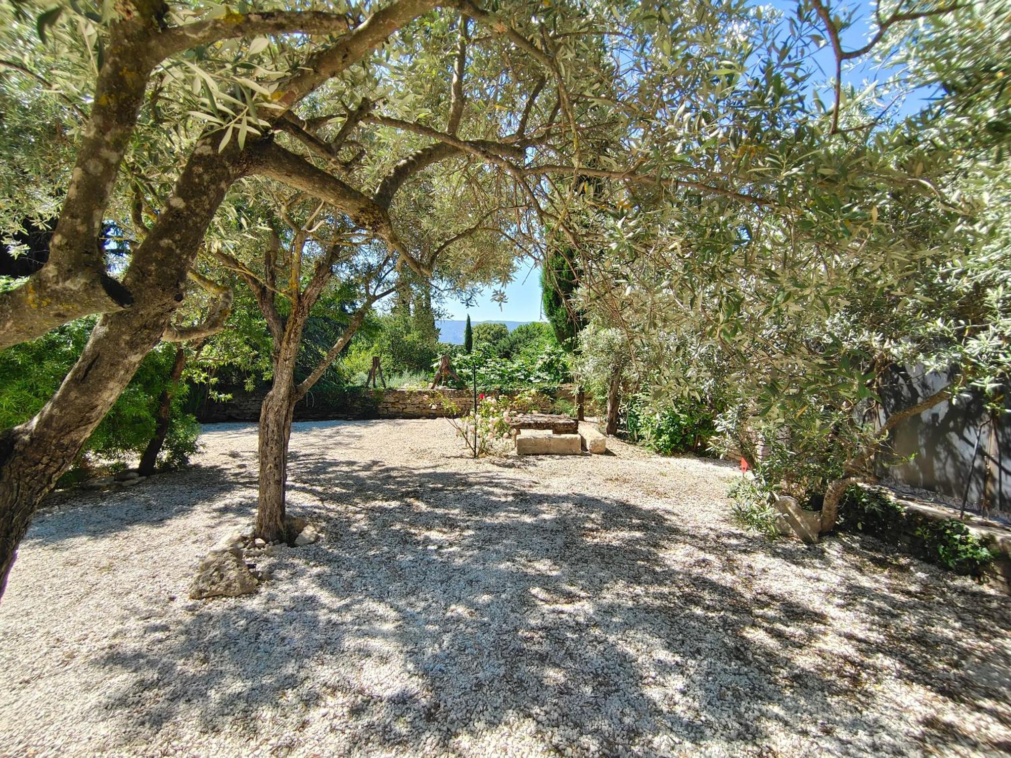 Rue Du Chateau A Cabrieres D'Avignon Cabrieres-d'Avignon Exterior foto